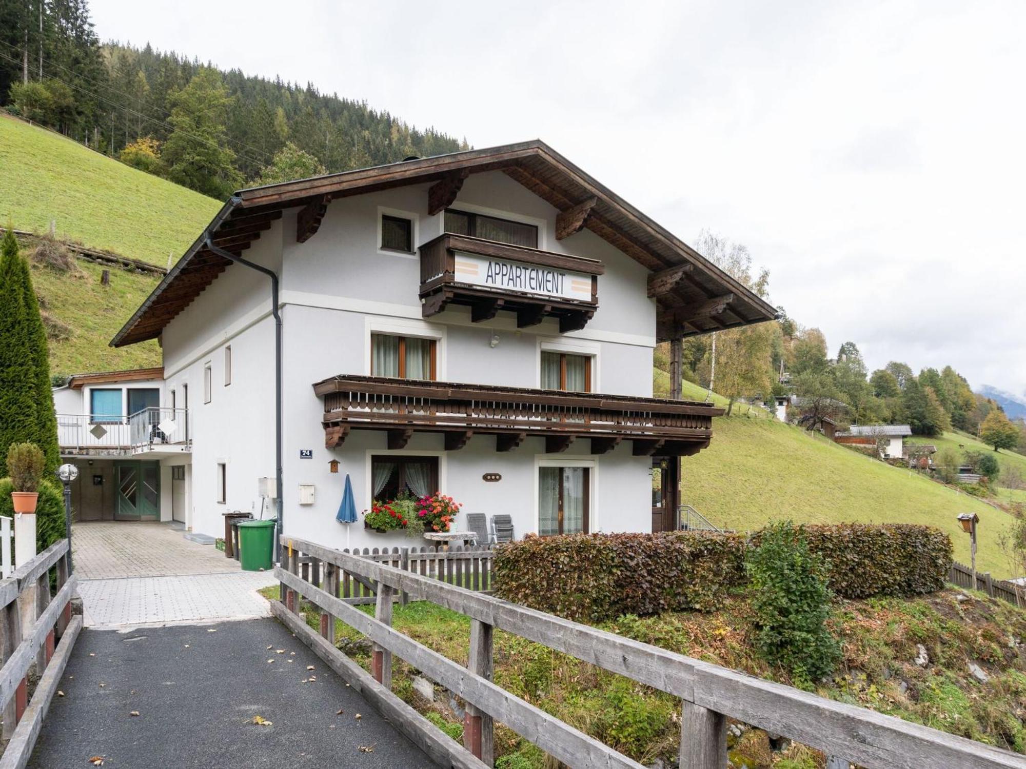 Beautiful Apartment In Zell Am See Near Ski Area Екстериор снимка