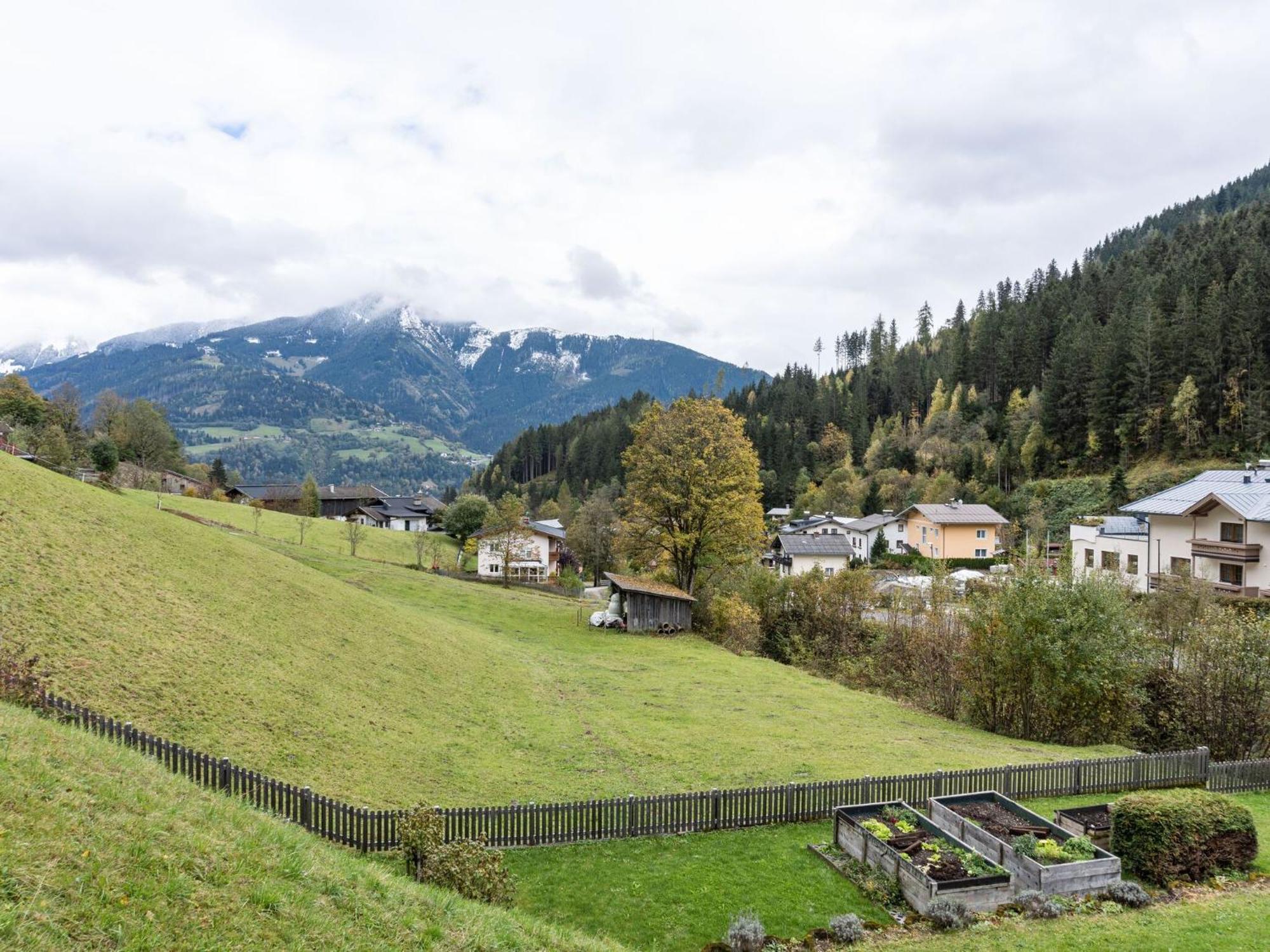 Beautiful Apartment In Zell Am See Near Ski Area Екстериор снимка